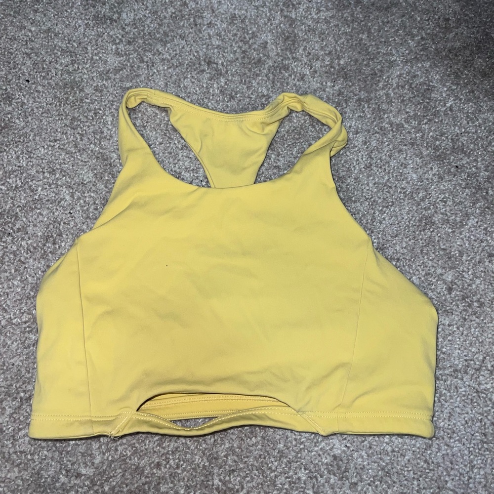 Alphalete sports bra